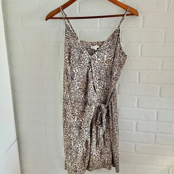 REVOLVE x Heartloom Mini wrap dress Leopard print Mobwife Lightweight S - Picture 6 of 10
